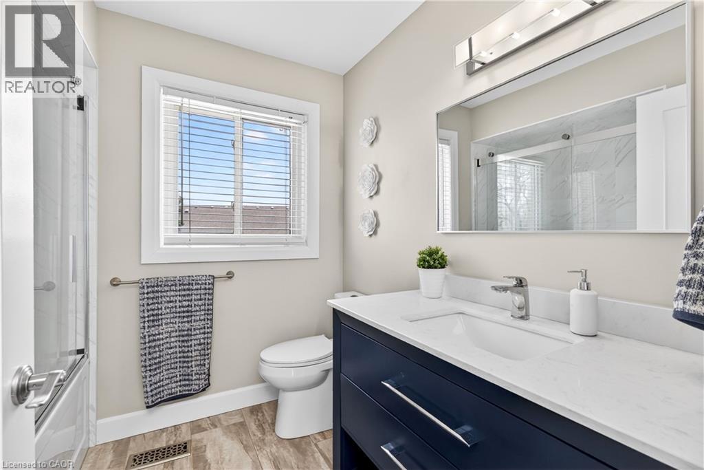 42 FAREWELL Crescent, Smithville, Ontario, L0R2A0 — Photo 34