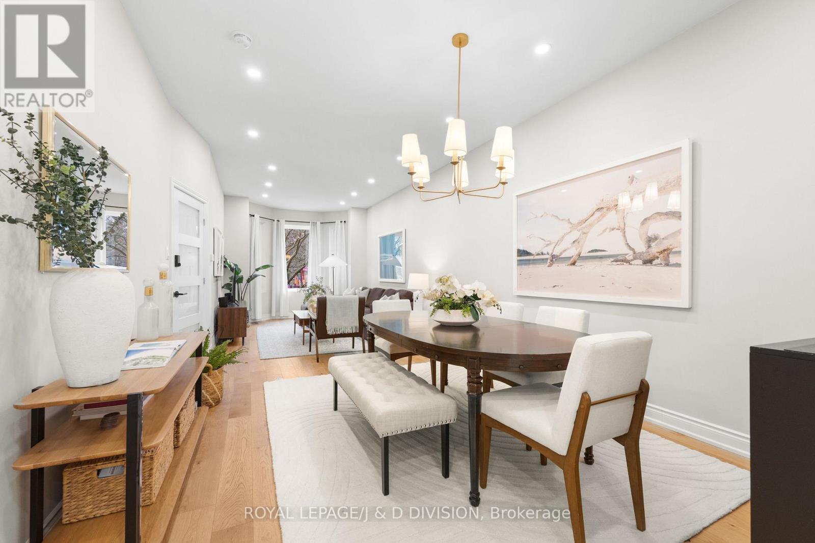 28 ARGYLE STREET, Toronto (Trinity-Bellwoods), Ontario, M6J1N4 — Photo 3