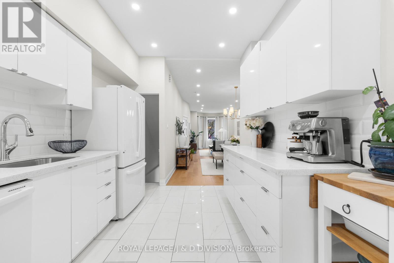 28 ARGYLE STREET, Toronto (Trinity-Bellwoods), Ontario, M6J1N4 — Photo 8