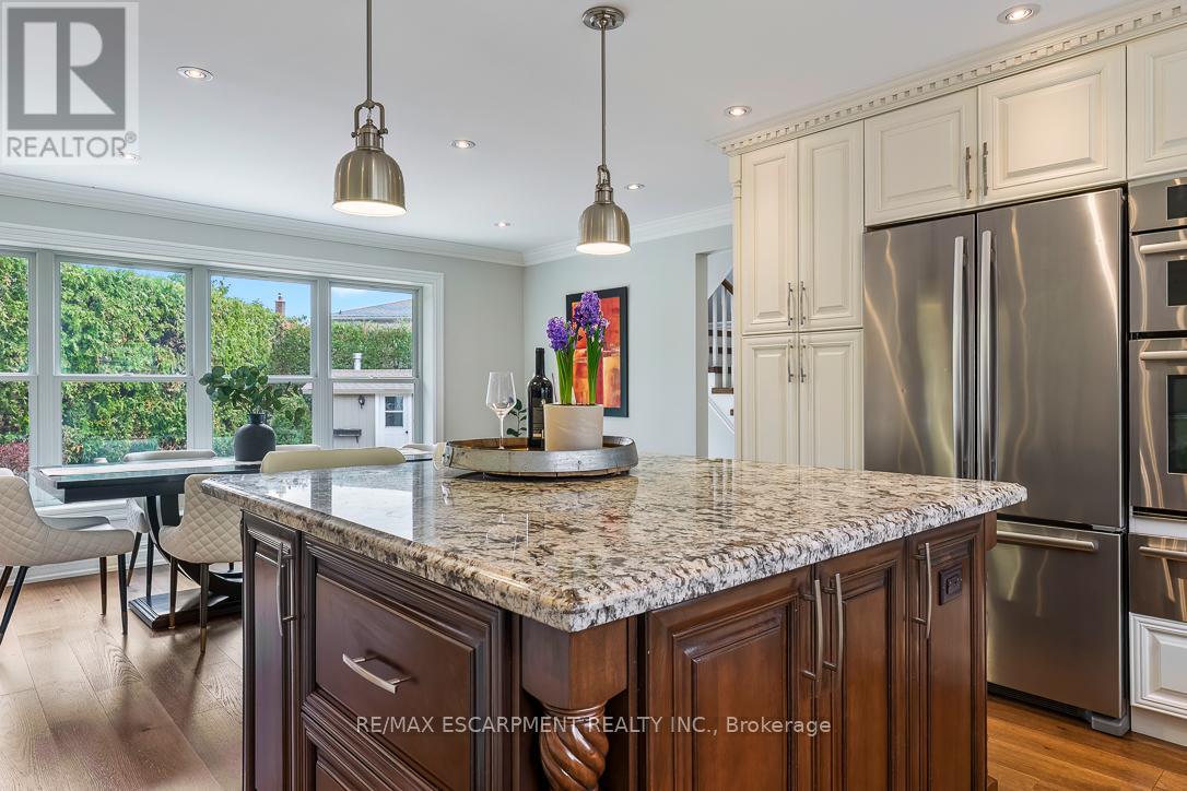 996 CRESTHAMPTON LANE, Mississauga (Lorne Park), Ontario, L5H2X1 — Photo 14