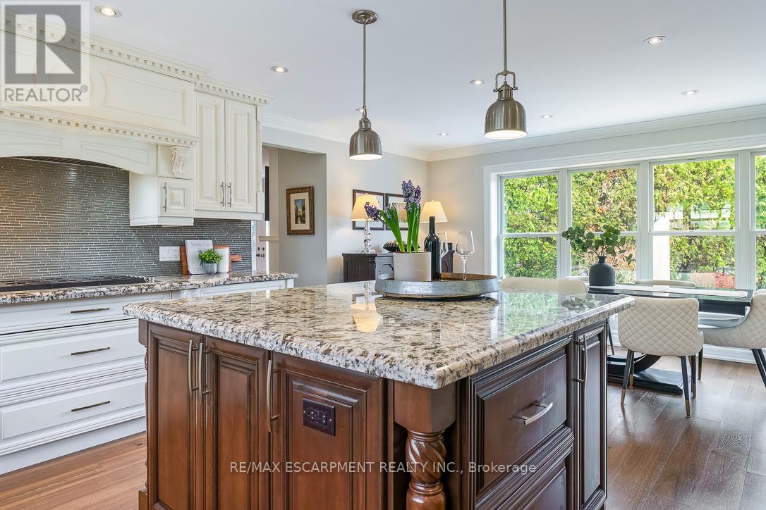 996 CRESTHAMPTON LANE, Mississauga (Lorne Park), Ontario, L5H2X1 — Photo 15