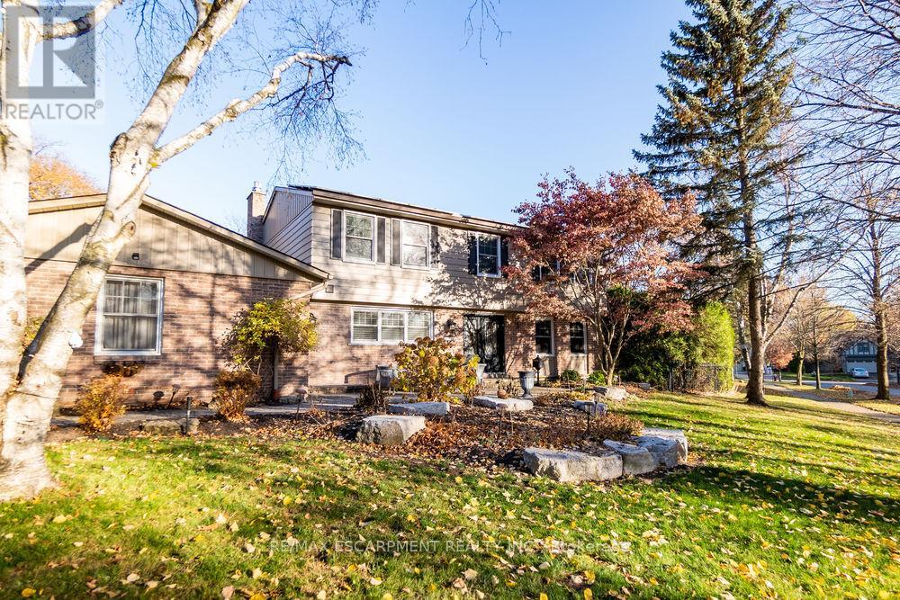 996 CRESTHAMPTON LANE, Mississauga (Lorne Park), Ontario, L5H2X1 — Photo 4