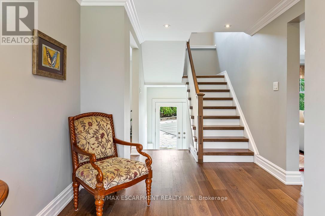 996 CRESTHAMPTON LANE, Mississauga (Lorne Park), Ontario, L5H2X1 — Photo 7