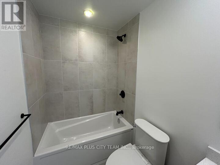 C807 - 4878 POWERS COMMON, Burlington (Alton), Ontario, L7M2B4 — Photo 8