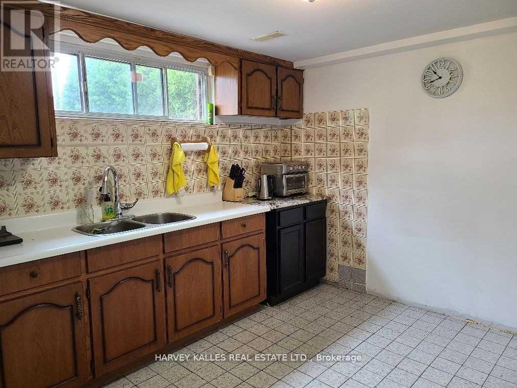 LOWER - 2379 HENSALL STREET, Mississauga (Cooksville), Ontario, L5A2T1 — Photo 6