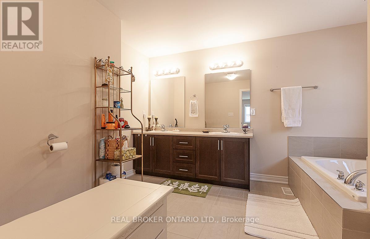 60 MORRISON DRIVE, Hamilton (Meadowlands), Ontario, L9G3K9 — Photo 8