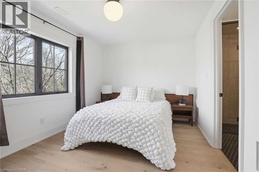 136 ROCKCLIFFE Road, Waterdown, Ontario, L9H7H3 — Photo 35