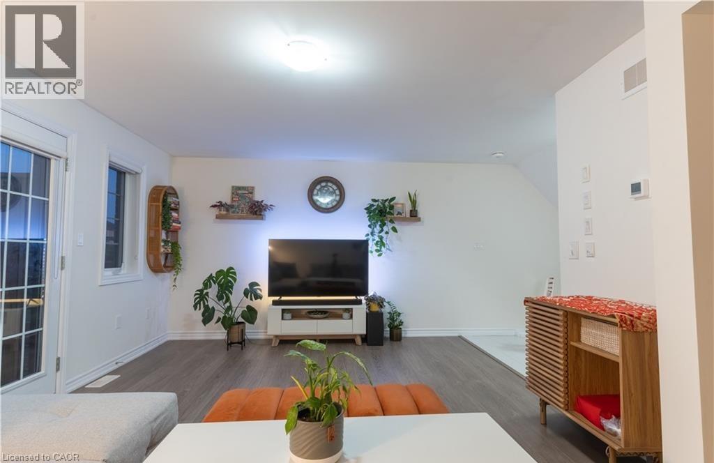 85 MULLIN Drive Unit# 20B, Guelph, Ontario, N1E0R4 — Photo 19