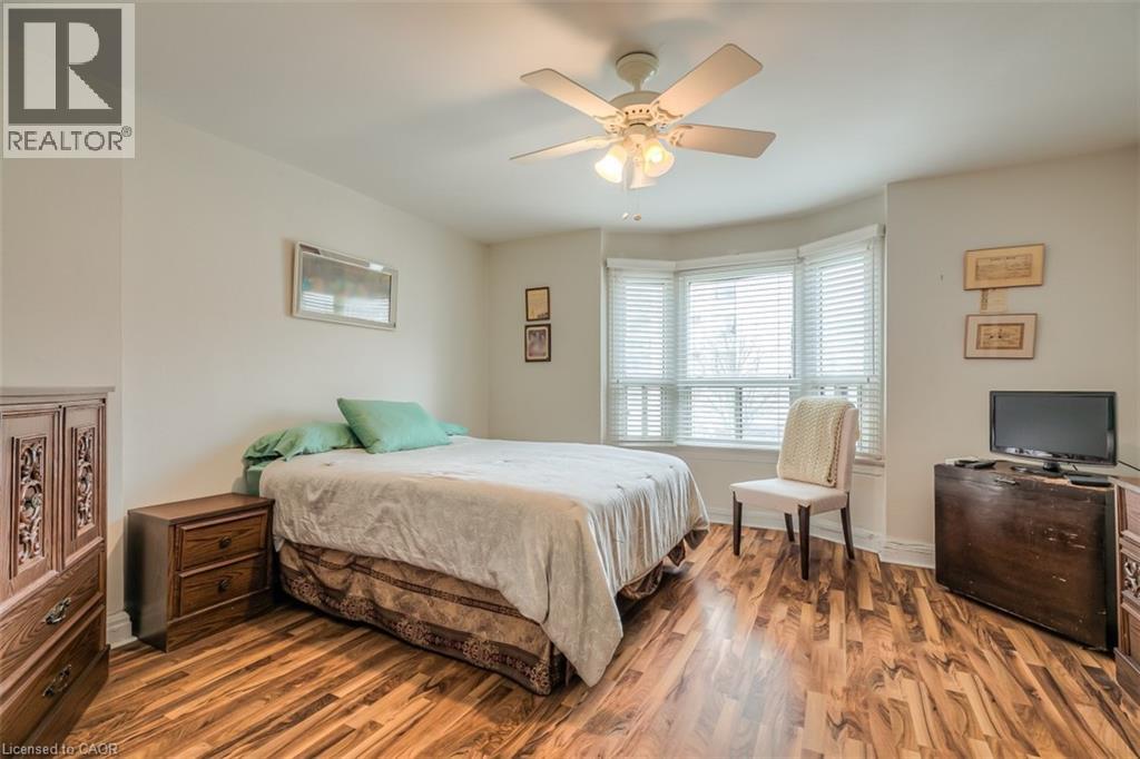 41 SPRINGHURST Avenue, Toronto, Ontario, M6K1B4 — Photo 13