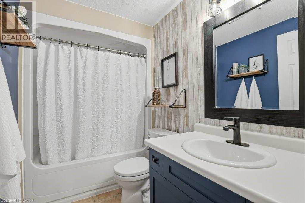 42 FALLOWFIELD Drive Unit# 15, Kitchener, Ontario, N2C0A8 — Photo 15