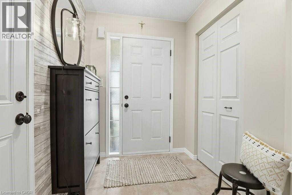 42 FALLOWFIELD Drive Unit# 15, Kitchener, Ontario, N2C0A8 — Photo 4