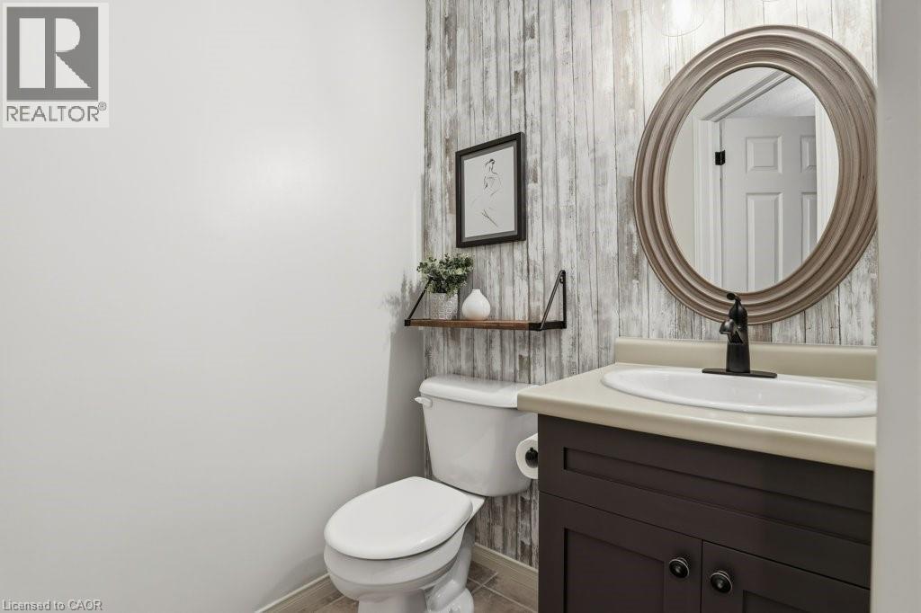 42 FALLOWFIELD Drive Unit# 15, Kitchener, Ontario, N2C0A8 — Photo 5