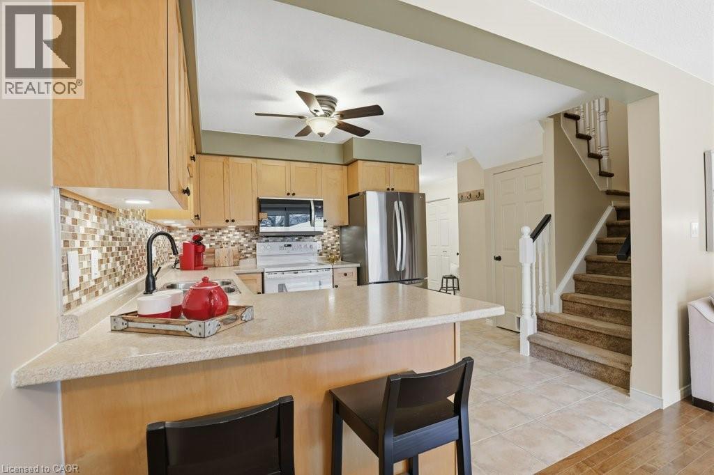 42 FALLOWFIELD Drive Unit# 15, Kitchener, Ontario, N2C0A8 — Photo 7