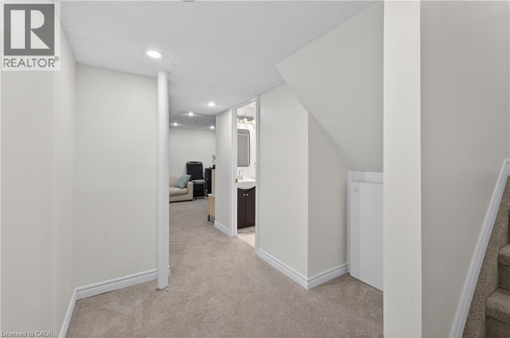 122 HOLLYBUSH Drive, Hamilton, Ontario, L8B0P1 — Photo 34