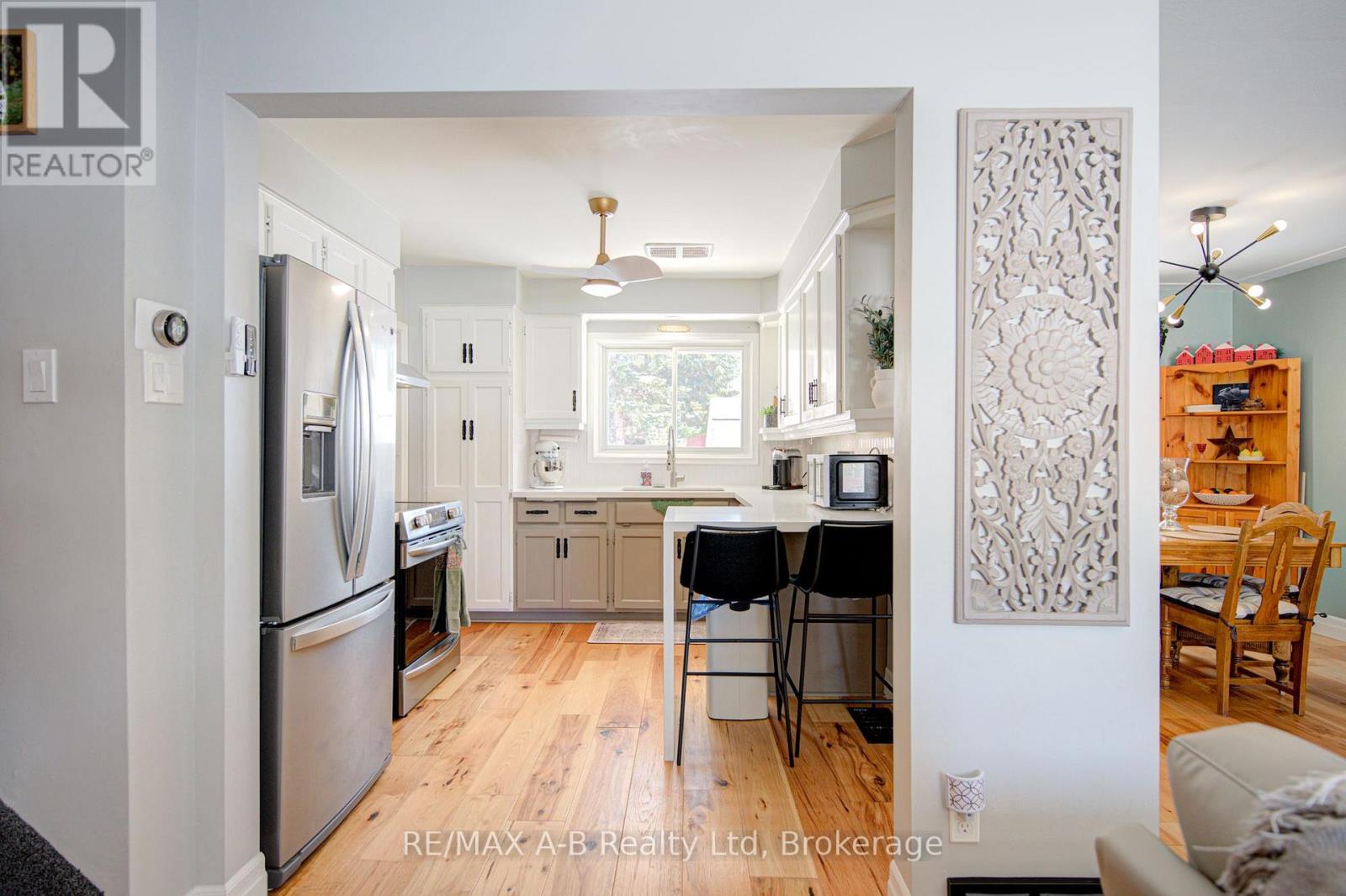 19 LINTON PLACE, Kitchener, Ontario, N2B2K1 — Photo 11