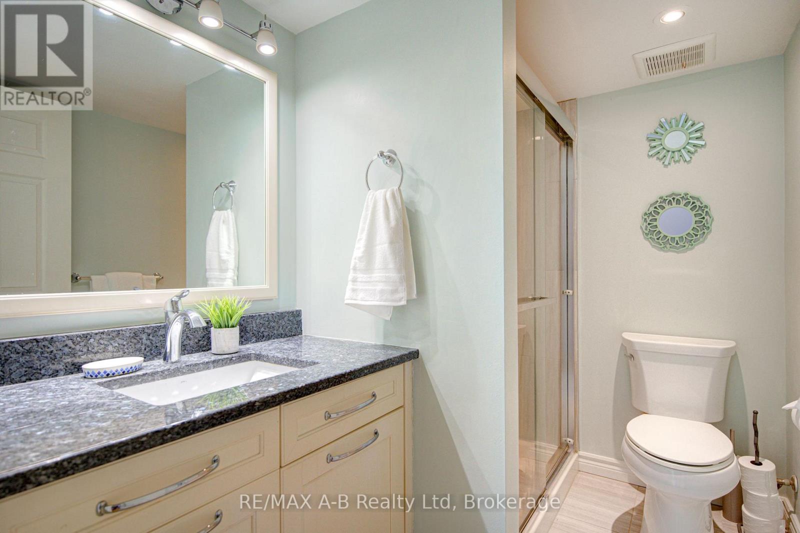 19 LINTON PLACE, Kitchener, Ontario, N2B2K1 — Photo 27