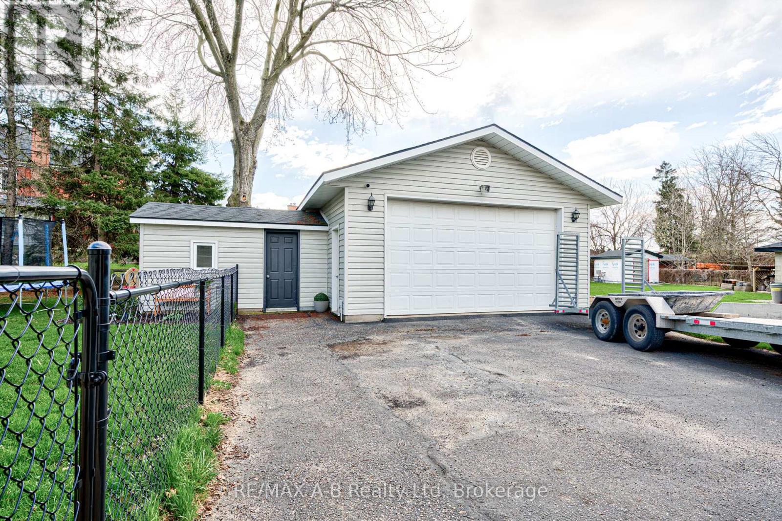 19 LINTON PLACE, Kitchener, Ontario, N2B2K1 — Photo 35