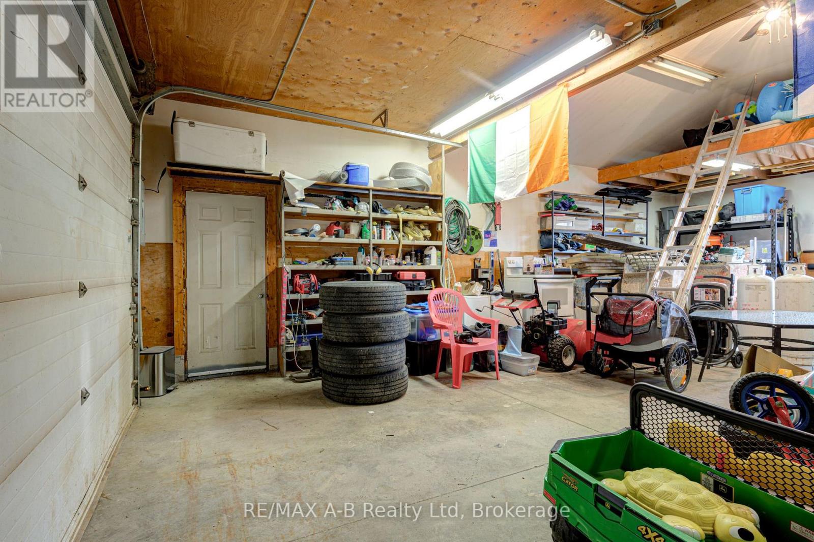 19 LINTON PLACE, Kitchener, Ontario, N2B2K1 — Photo 37