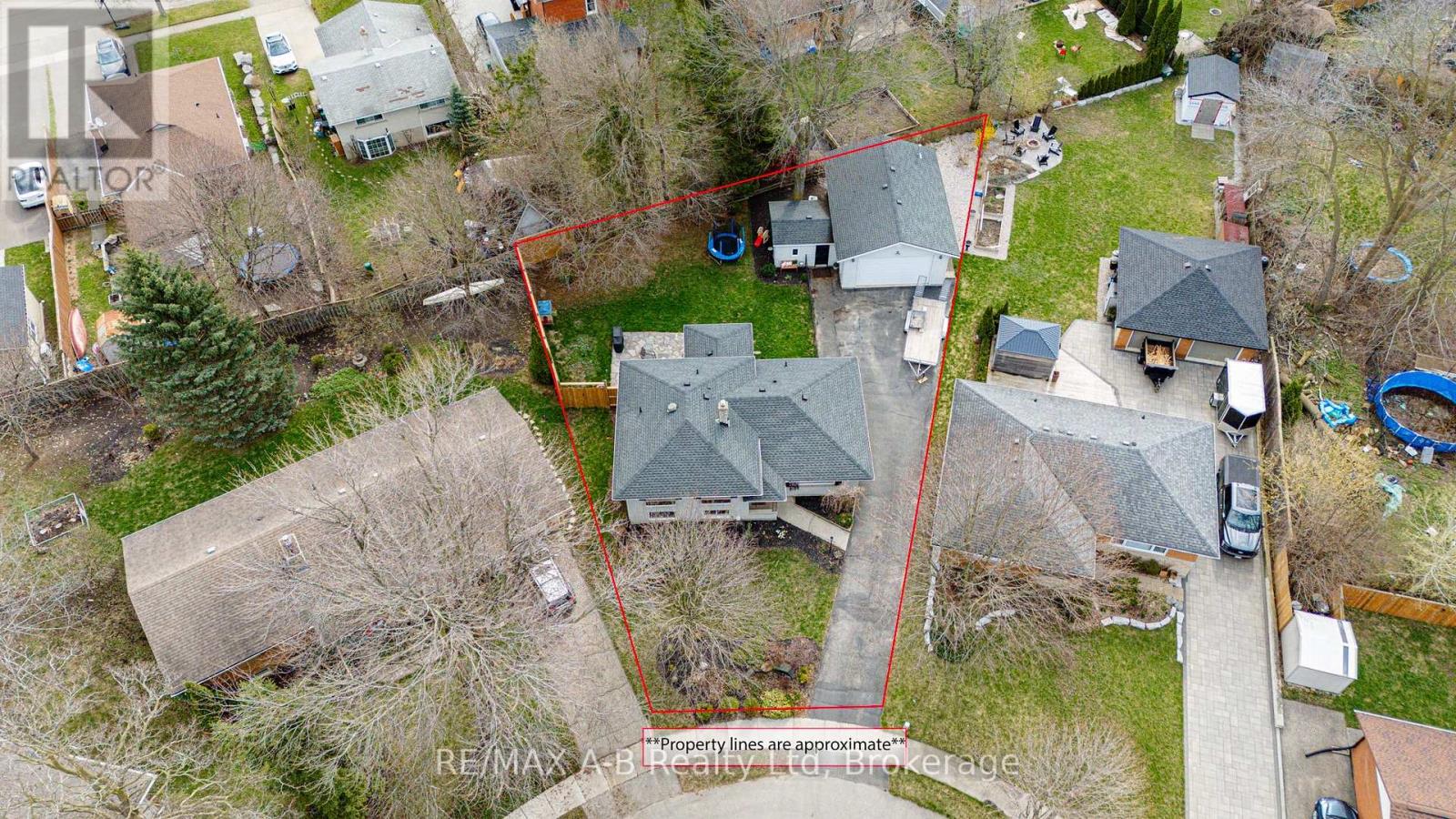 19 LINTON PLACE, Kitchener, Ontario, N2B2K1 — Photo 41