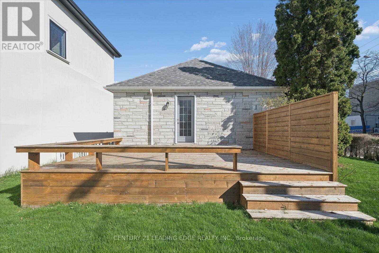 490 ARLINGTON AVENUE, Toronto (Humewood-Cedarvale), Ontario, M6C3A2 — Photo 6