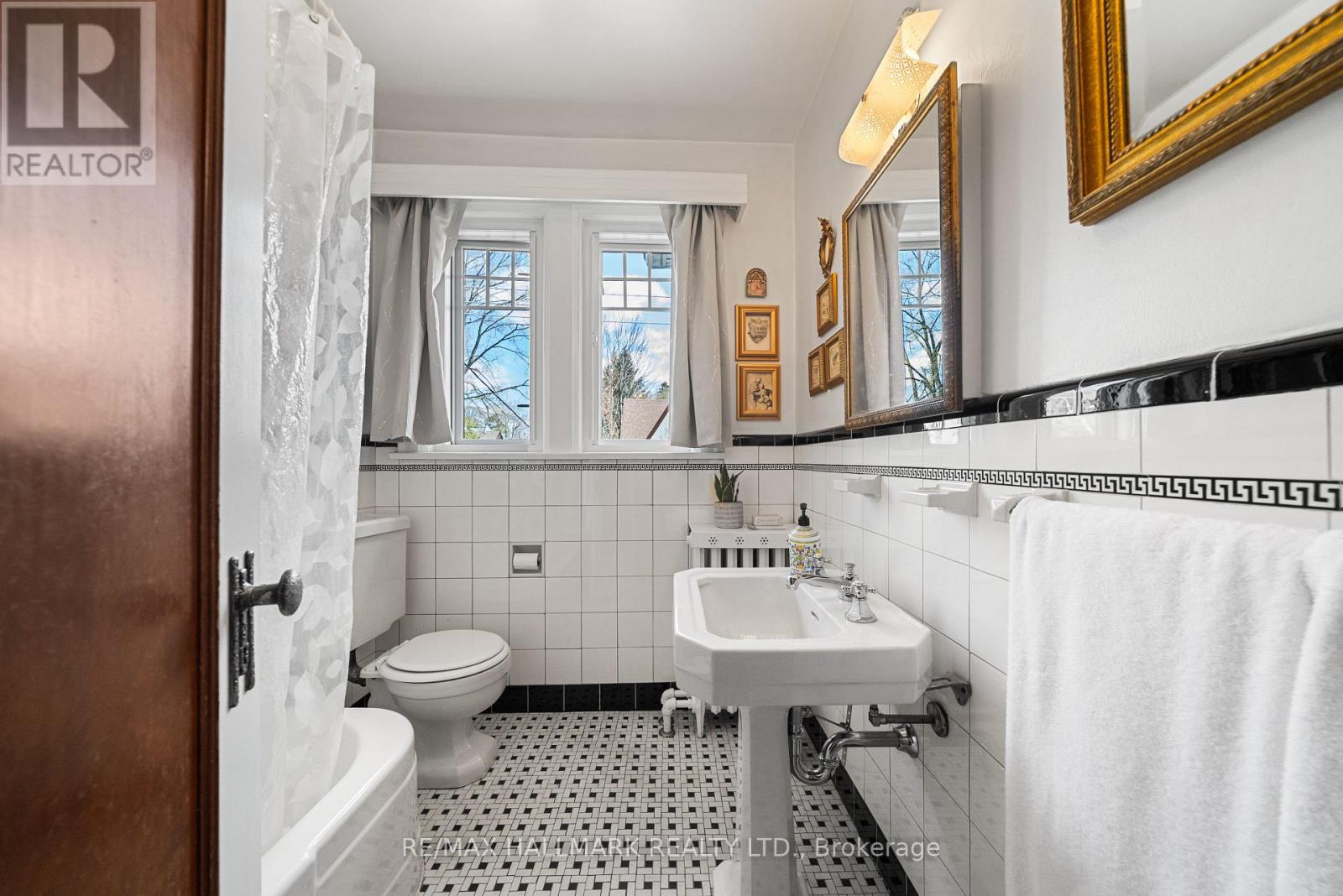 814 DUPLEX AVENUE, Toronto (Lawrence Park South), Ontario, M4R1W7 — Photo 28