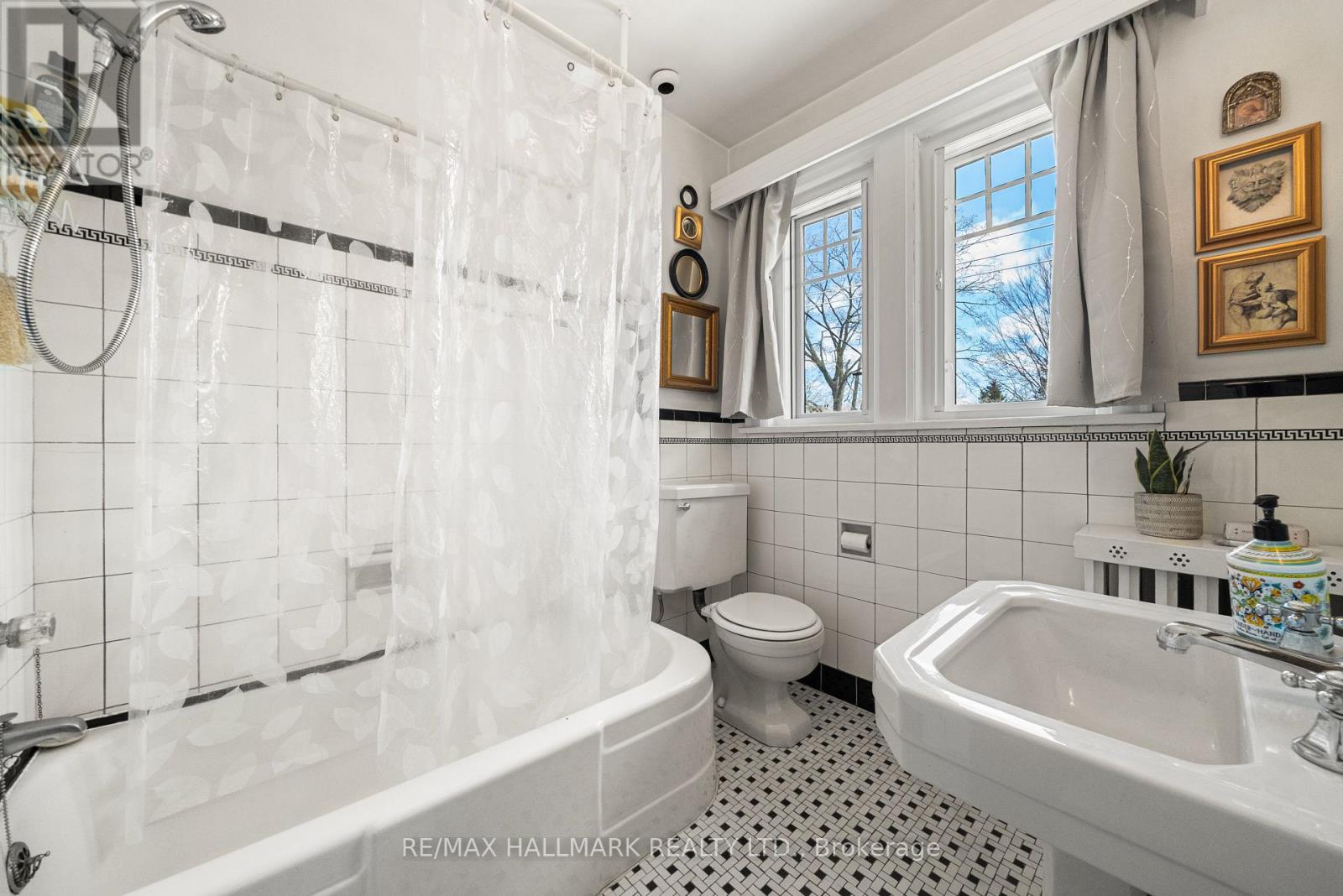 814 DUPLEX AVENUE, Toronto (Lawrence Park South), Ontario, M4R1W7 — Photo 29