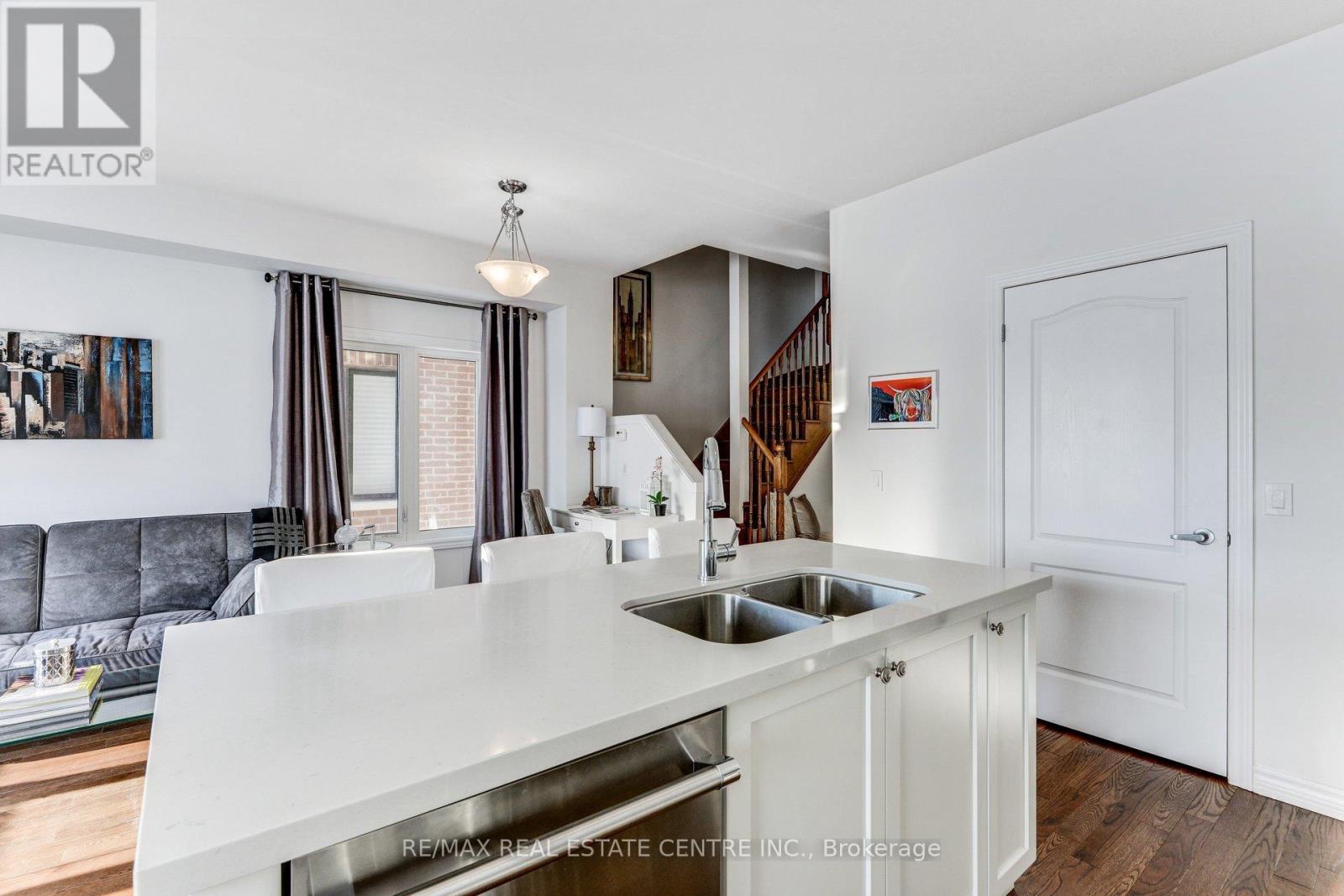 3056 CASCADE COMMON COURT, Oakville (JM Joshua Meadows), Ontario, L6H0R7 — Photo 12