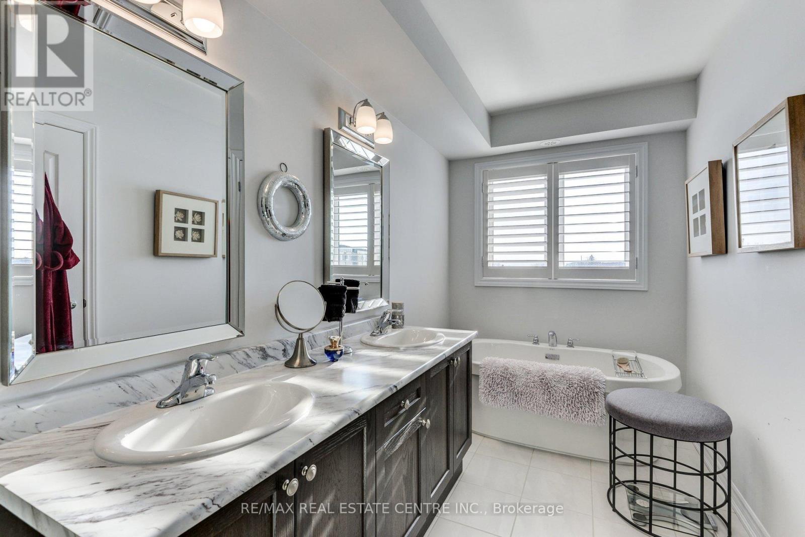 3056 CASCADE COMMON COURT, Oakville (JM Joshua Meadows), Ontario, L6H0R7 — Photo 23