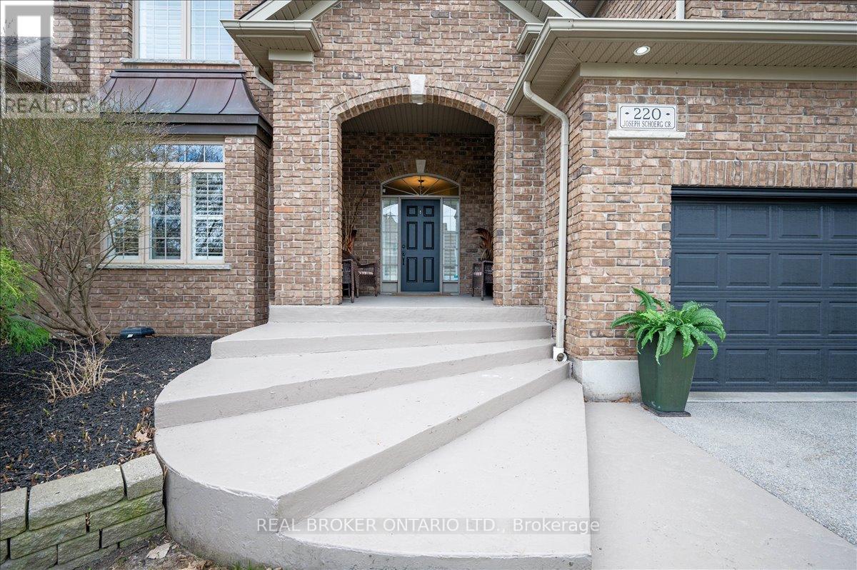 220 JOSEPH SCHOERG CRESCENT, Kitchener, Ontario, N2P2T4 — Photo 3