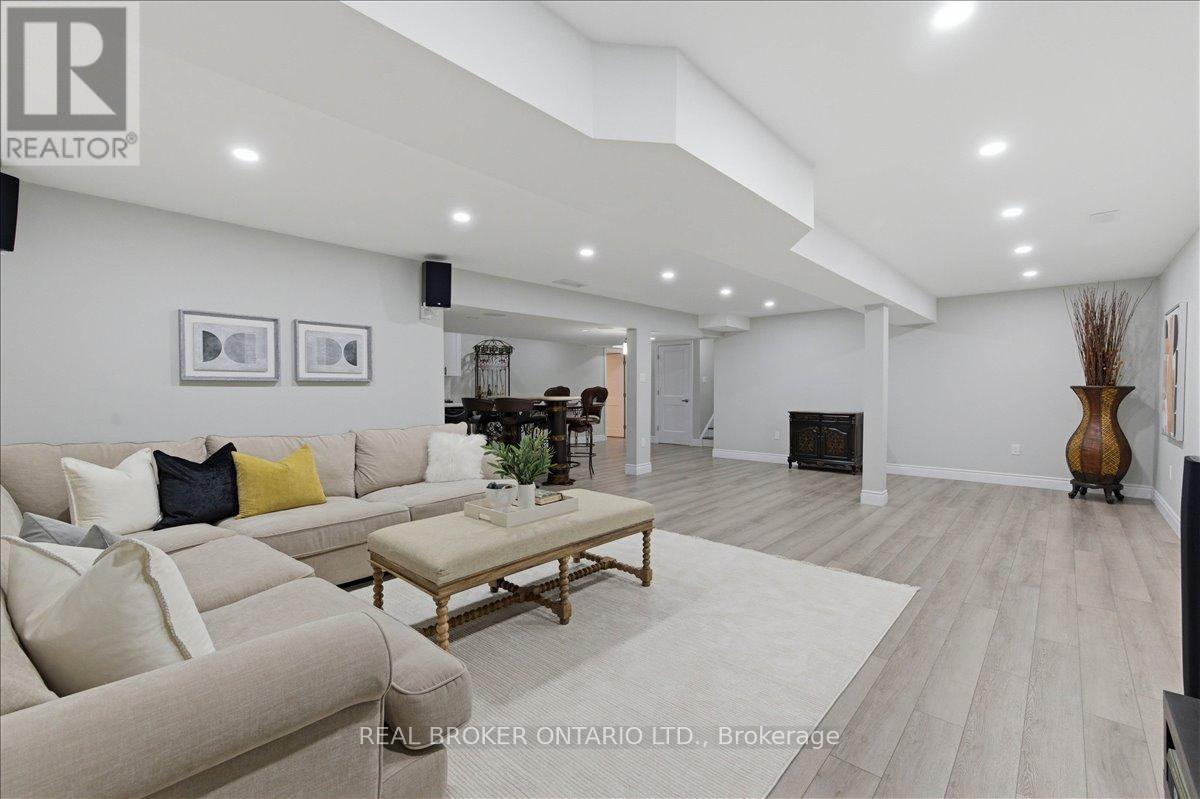 220 JOSEPH SCHOERG CRESCENT, Kitchener, Ontario, N2P2T4 — Photo 30