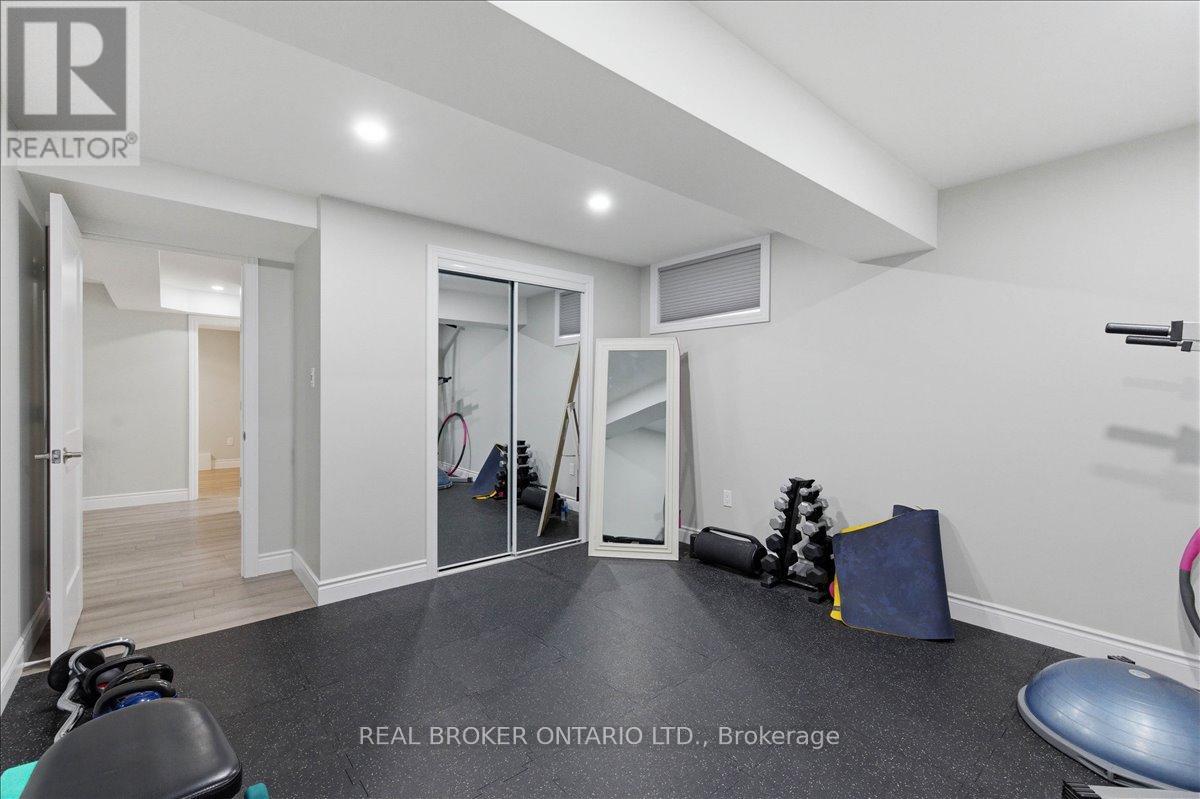 220 JOSEPH SCHOERG CRESCENT, Kitchener, Ontario, N2P2T4 — Photo 36