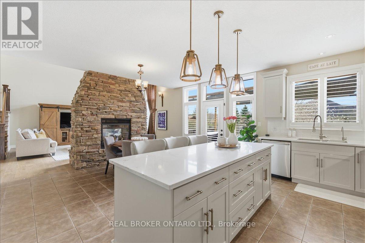 220 JOSEPH SCHOERG CRESCENT, Kitchener, Ontario, N2P2T4 — Photo 8