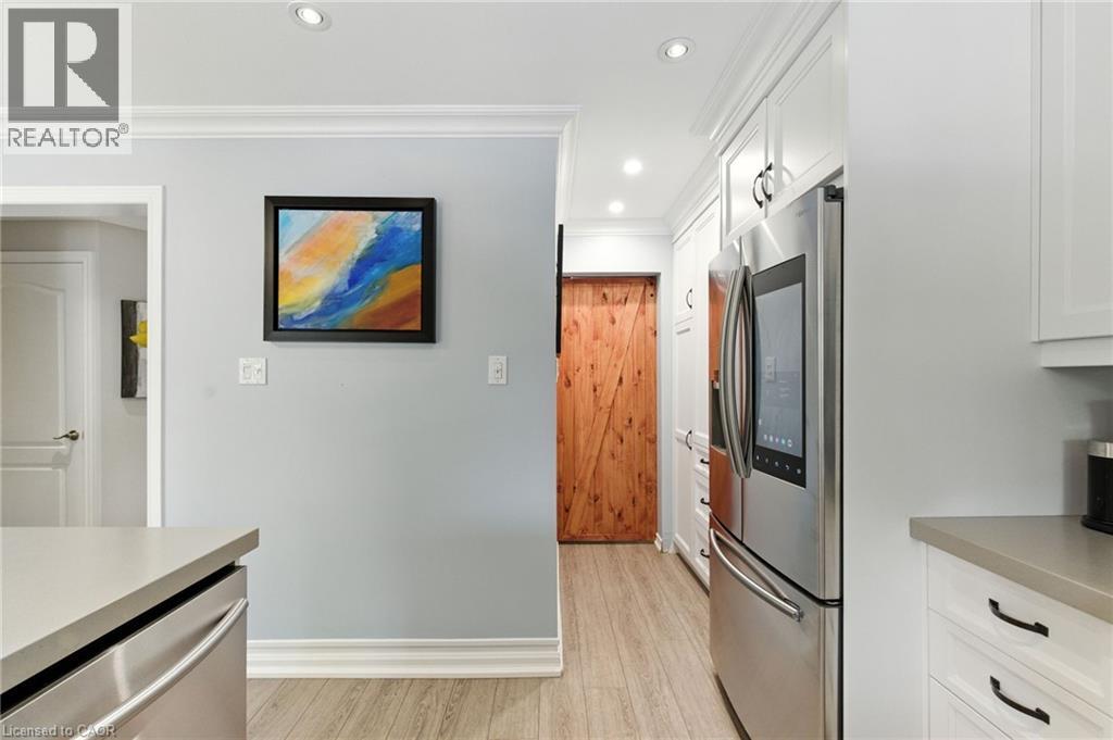 106 RYANS Way, Waterdown, Ontario, L8B0P3 — Photo 11