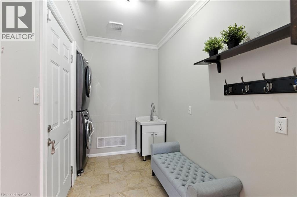 106 RYANS Way, Waterdown, Ontario, L8B0P3 — Photo 20