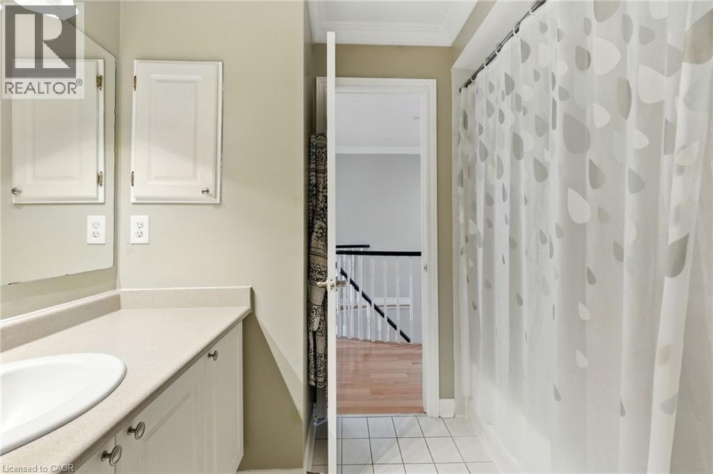 106 RYANS Way, Waterdown, Ontario, L8B0P3 — Photo 36