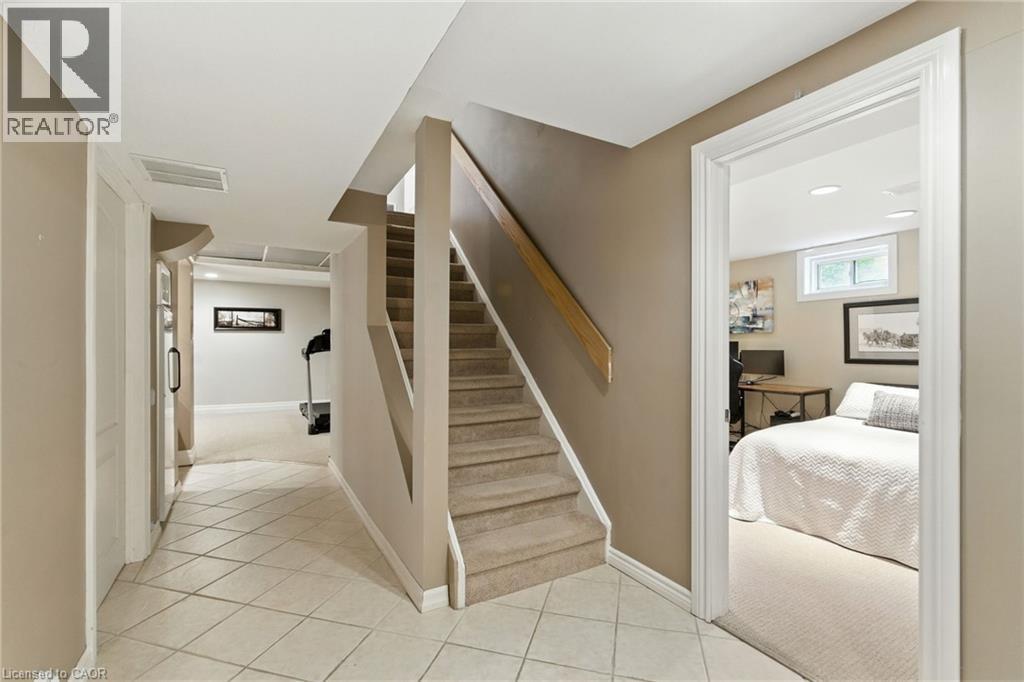 106 RYANS Way, Waterdown, Ontario, L8B0P3 — Photo 37