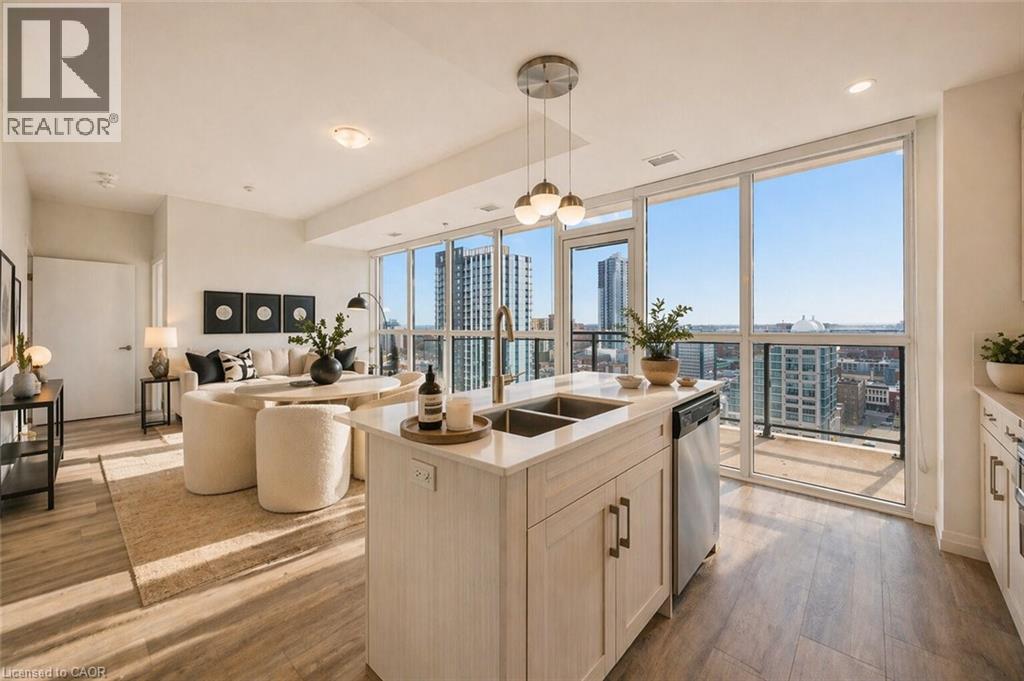 60 CHARLES Street W Unit# 1902, Kitchener, Ontario, N2G0C9 — Photo 10