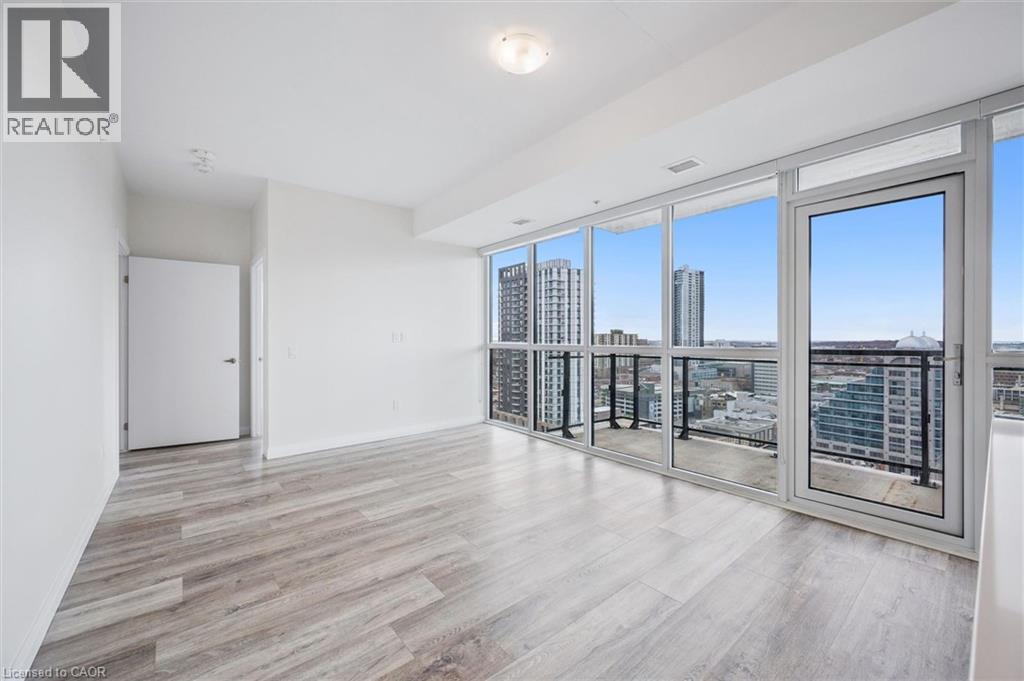 60 CHARLES Street W Unit# 1902, Kitchener, Ontario, N2G0C9 — Photo 17