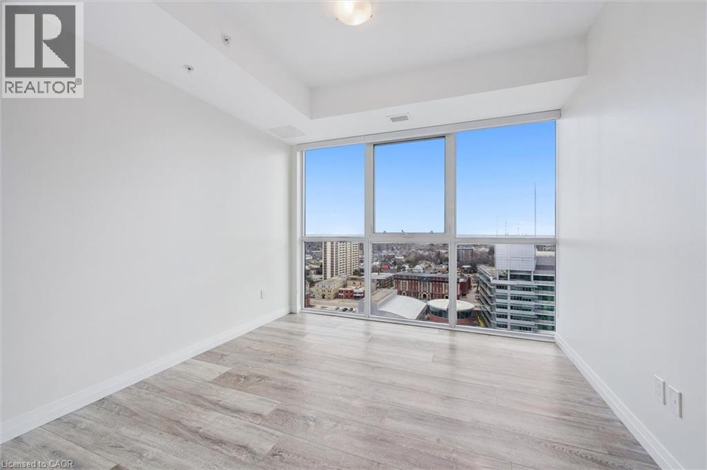 60 CHARLES Street W Unit# 1902, Kitchener, Ontario, N2G0C9 — Photo 20