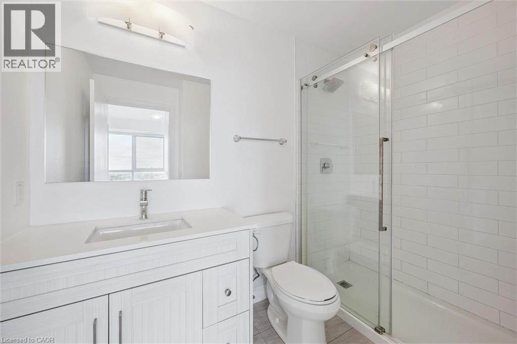 60 CHARLES Street W Unit# 1902, Kitchener, Ontario, N2G0C9 — Photo 22