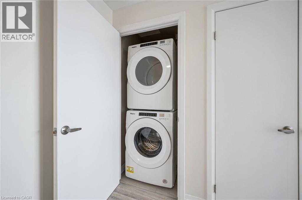 60 CHARLES Street W Unit# 1902, Kitchener, Ontario, N2G0C9 — Photo 28