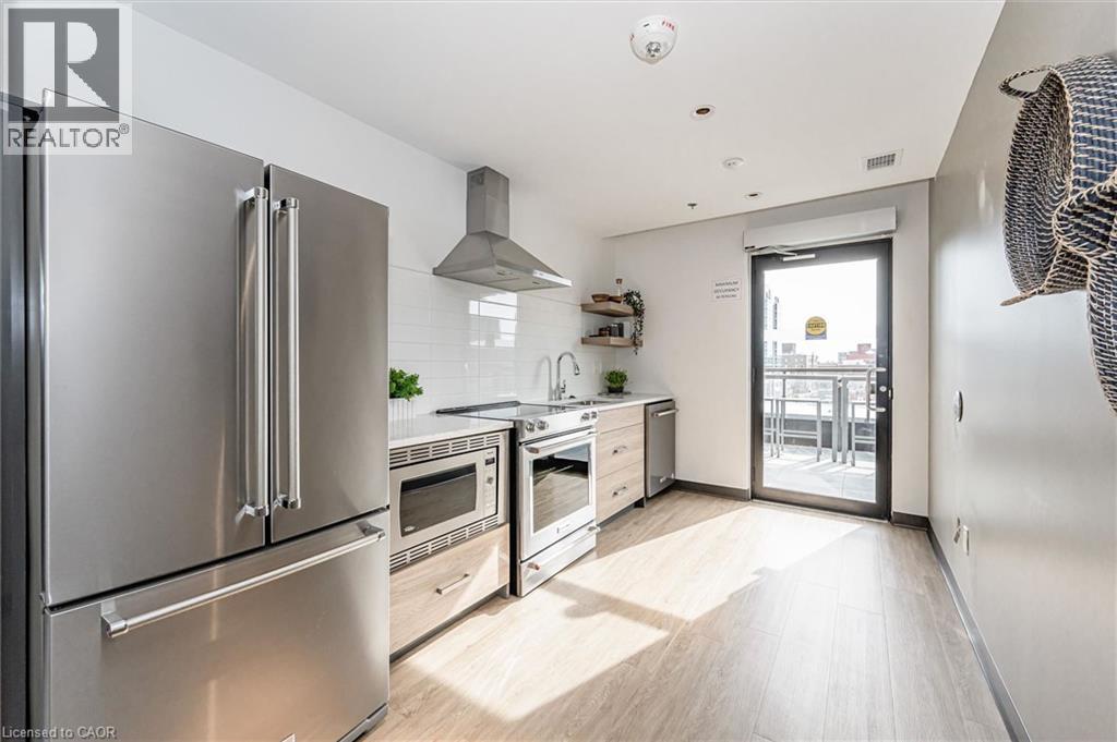 60 CHARLES Street W Unit# 1902, Kitchener, Ontario, N2G0C9 — Photo 38