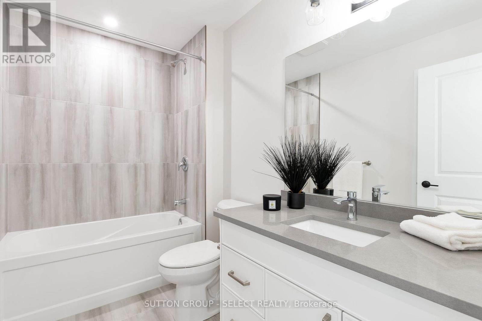 6366 HEATHWOODS AVENUE, London South (South V), Ontario, N6P1H5 — Photo 25