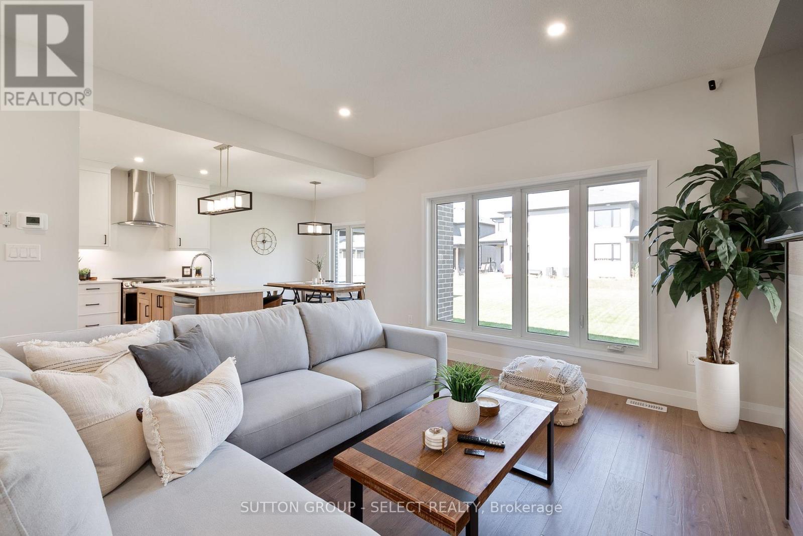 6366 HEATHWOODS AVENUE, London South (South V), Ontario, N6P1H5 — Photo 7