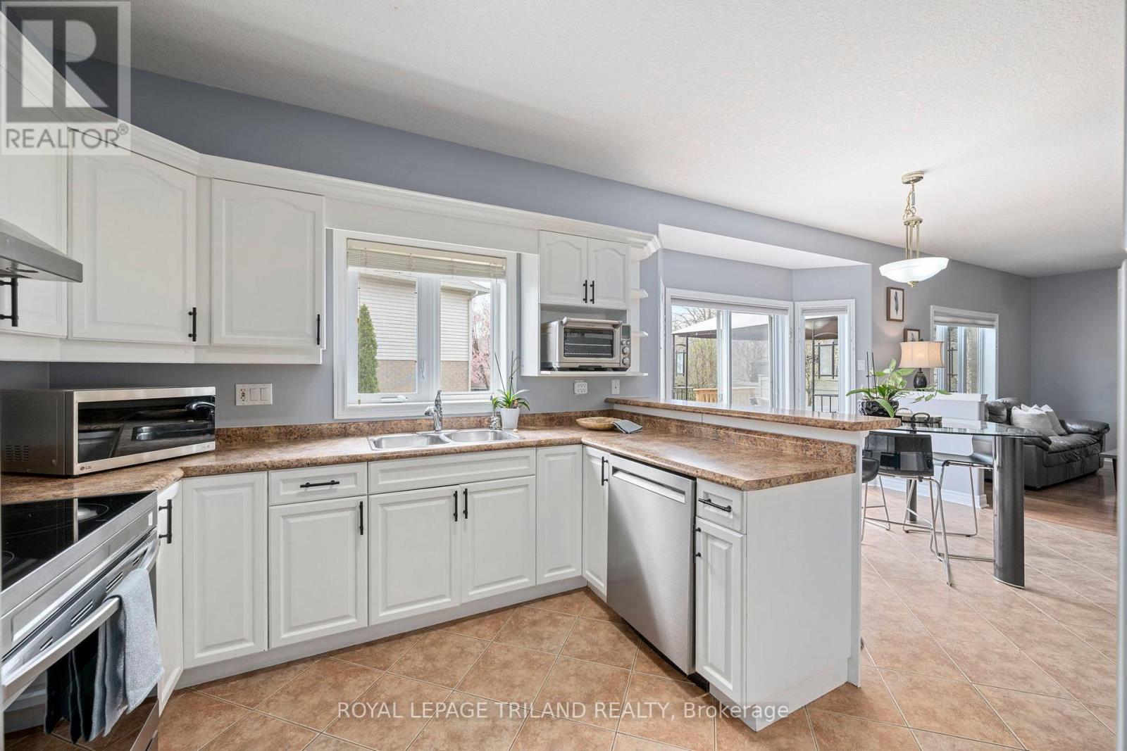 151 KNIGHTS BRIDGE ROAD, London South (South L), Ontario, N6K4V7 — Photo 21