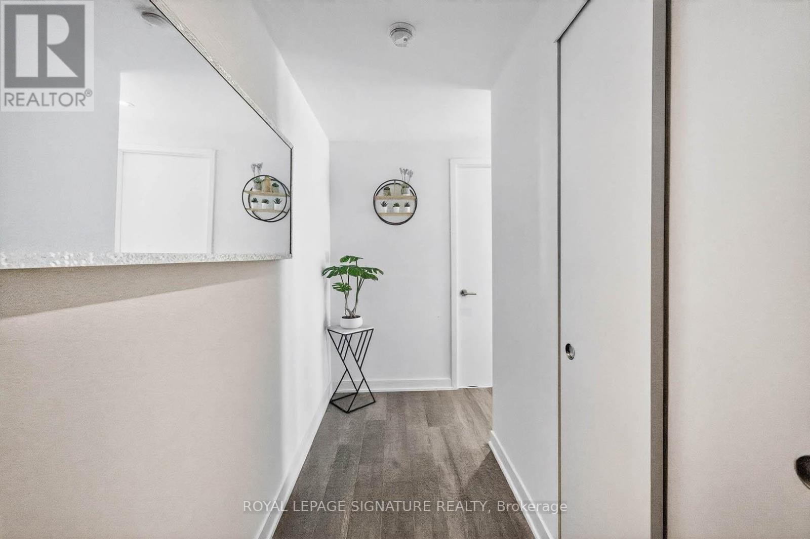 1110 - 185 ROEHAMPTON AVENUE, Toronto (Mount Pleasant West), Ontario, M4P0C6 — Photo 11