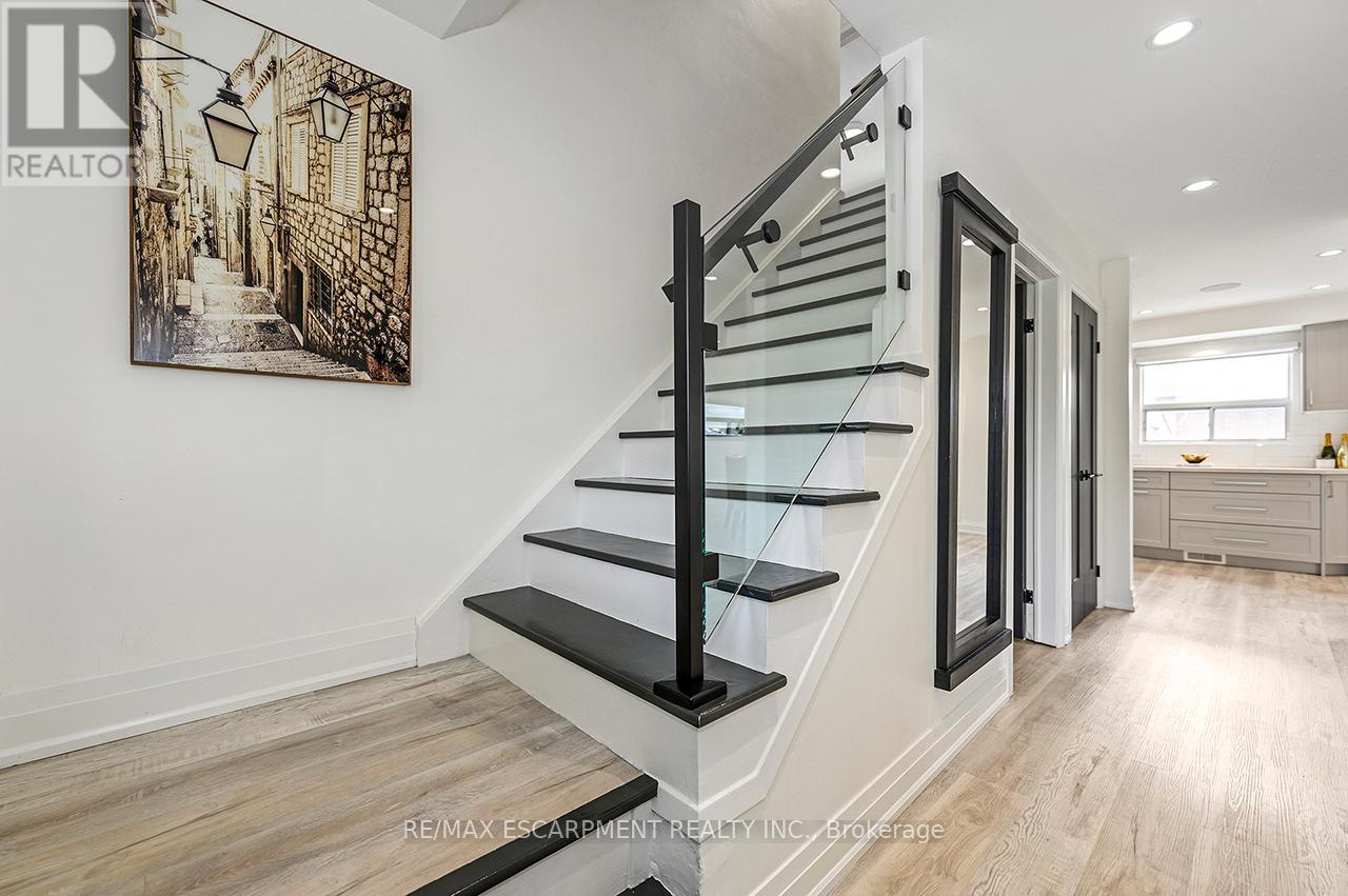 3726 HOLDEN CRESCENT, Mississauga (Mississauga Valleys), Ontario, L5A2V8 — Photo 23