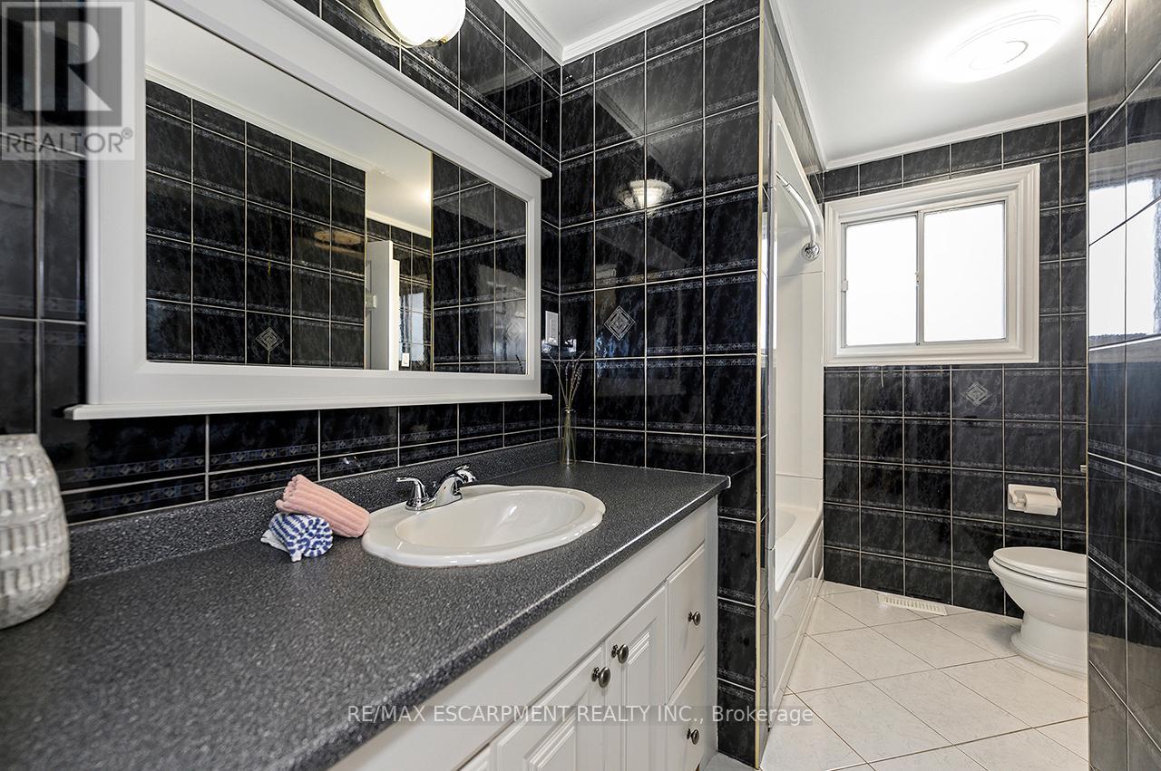 3726 HOLDEN CRESCENT, Mississauga (Mississauga Valleys), Ontario, L5A2V8 — Photo 28