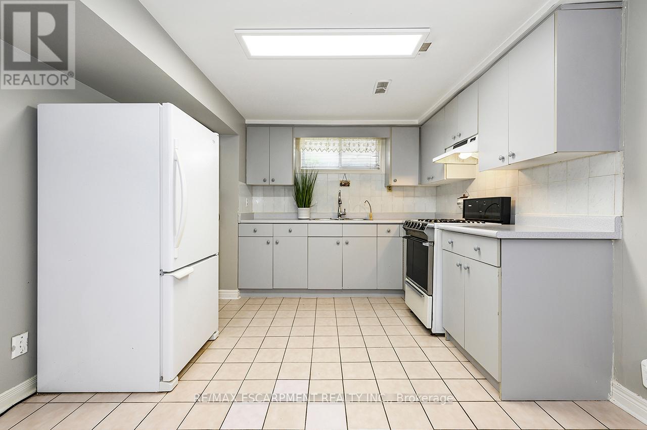 3726 HOLDEN CRESCENT, Mississauga (Mississauga Valleys), Ontario, L5A2V8 — Photo 35