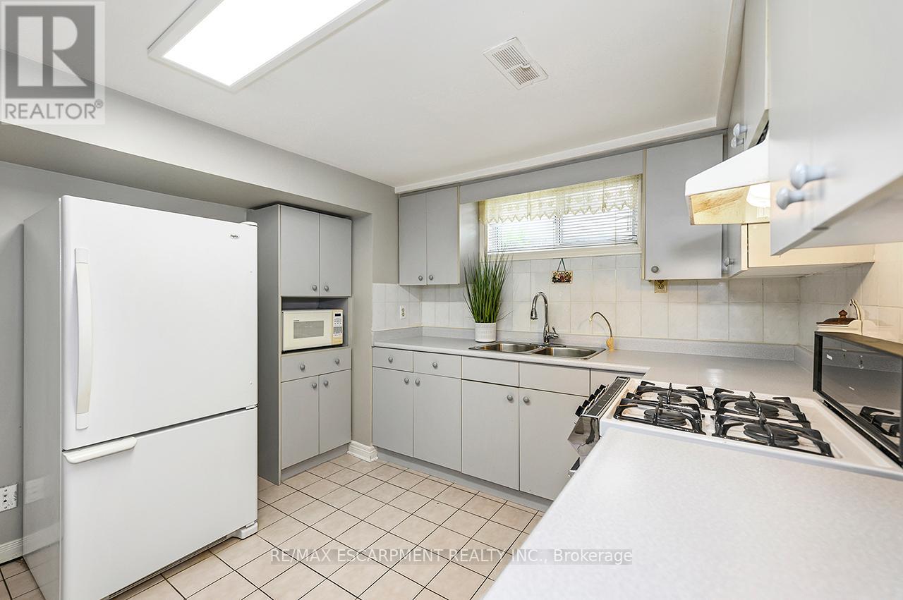 3726 HOLDEN CRESCENT, Mississauga (Mississauga Valleys), Ontario, L5A2V8 — Photo 39